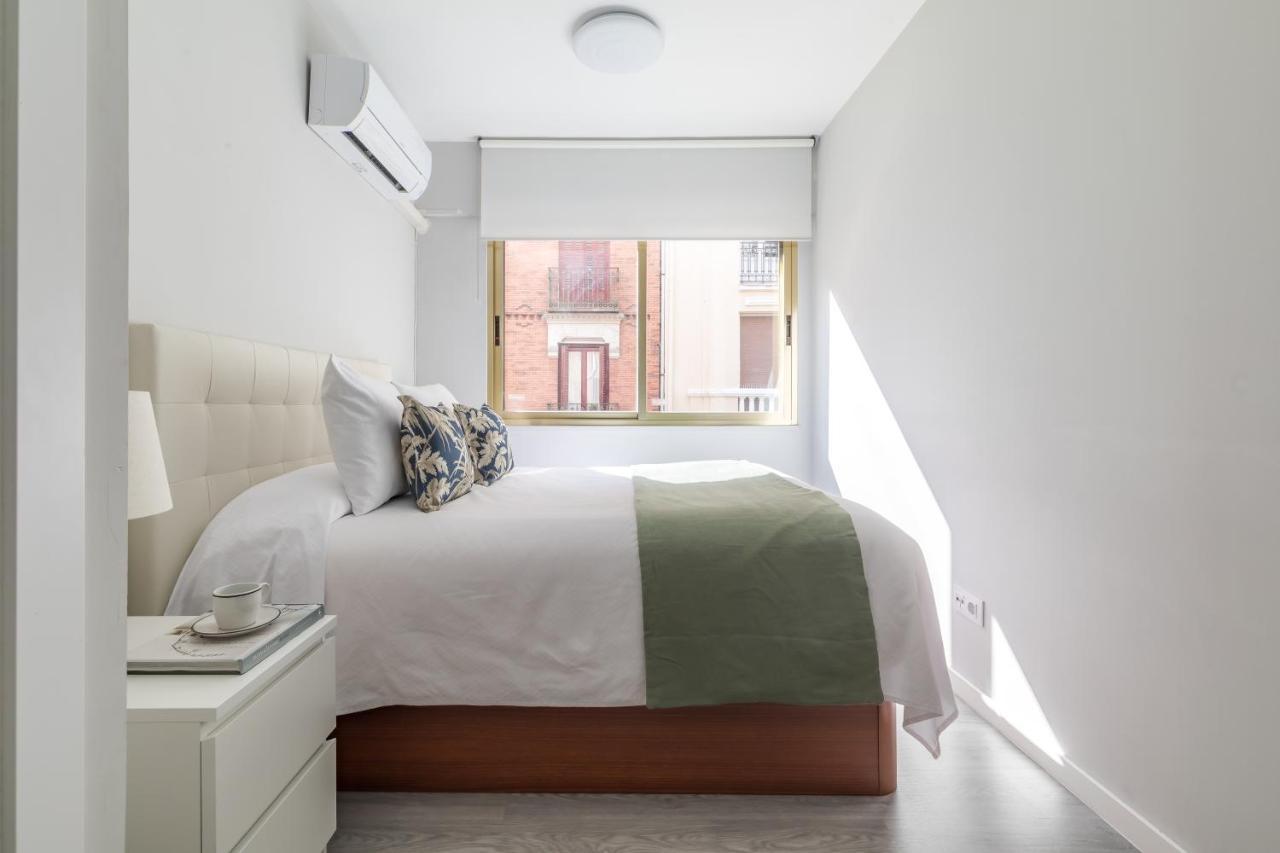 Apartamento Junto A Gran Via Madrid Exterior foto